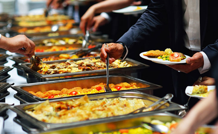 The Art of Corporate Catering: How HouseCook Corporate Delivers Excellence